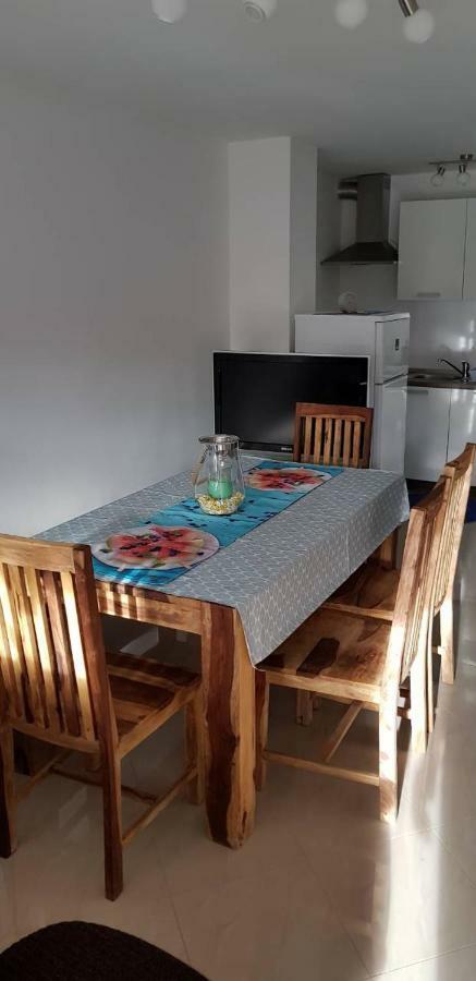 Apartamento Slatina 13/1 Vir Exterior foto