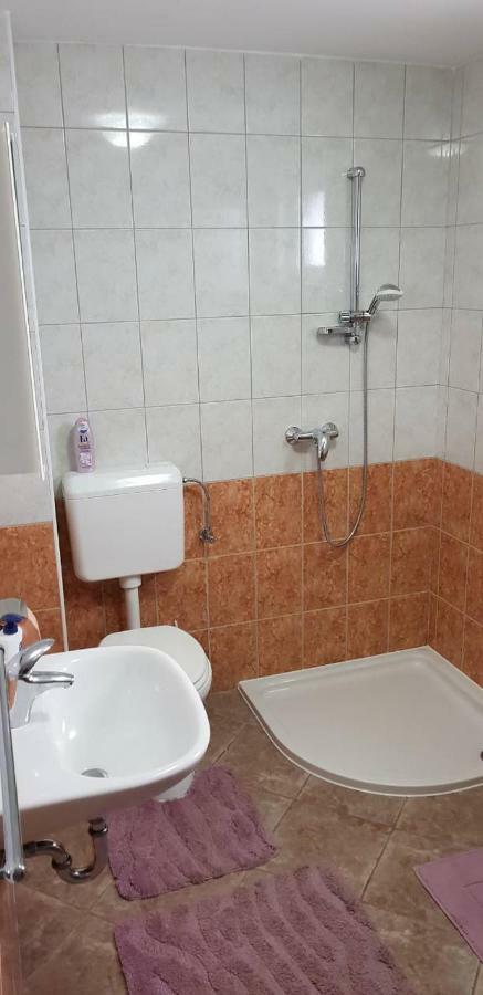 Apartamento Slatina 13/1 Vir Exterior foto